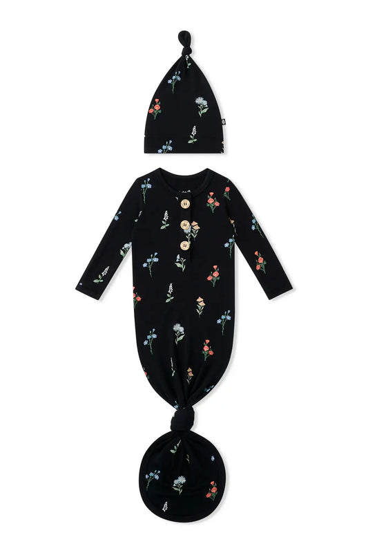 Knotted Day Gown with Hat Set in Midnight Wildflower