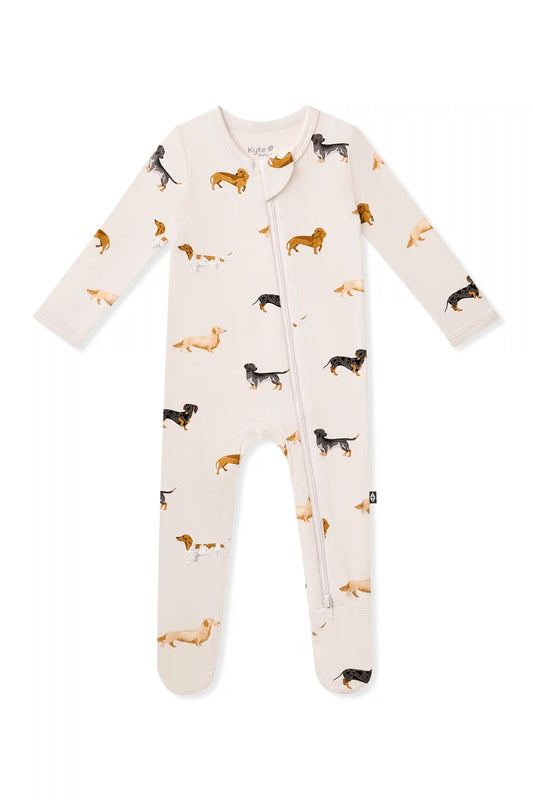 Zippered Footie in Dachshund