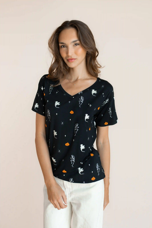 Women's Oversized V-Neck Tee in Halloween Friends