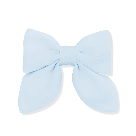 Medium Alligator Clip Bow in Breeze