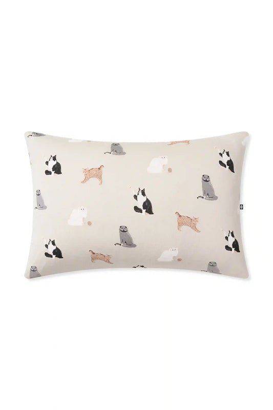 Standard Pillowcase in Fluffy Cat