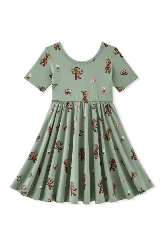 Twirl Dress in Groot