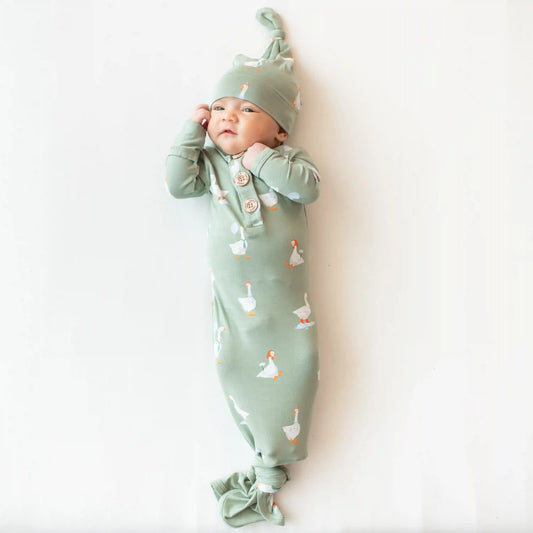 Knotted Day Gown with Hat Set in Silly Goose