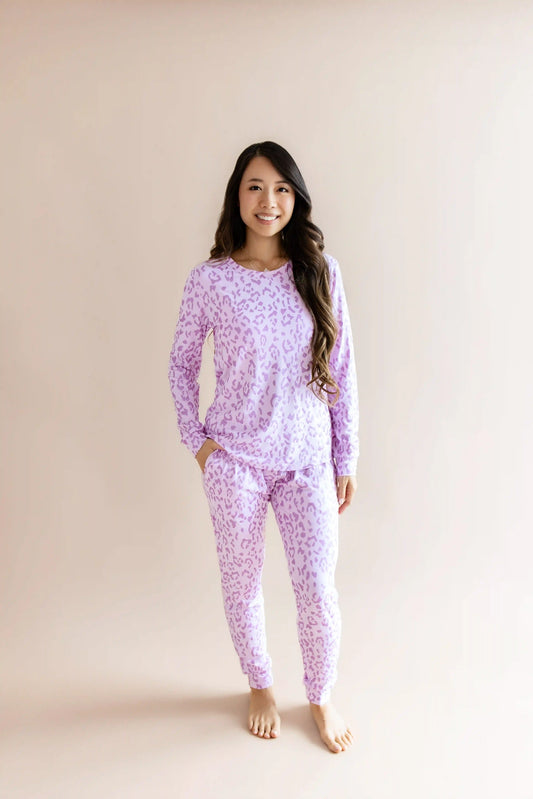 Women's Jogger Pajama Set in Thistle Leopard