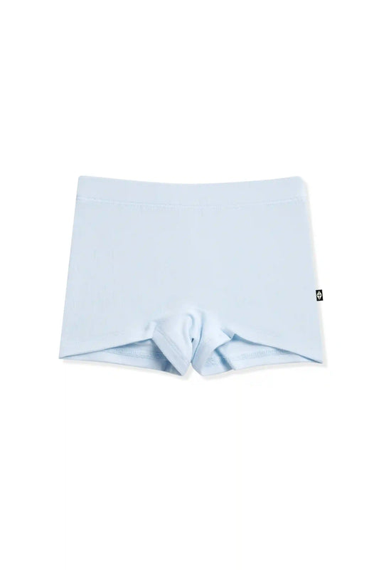 Shorties in Breeze
